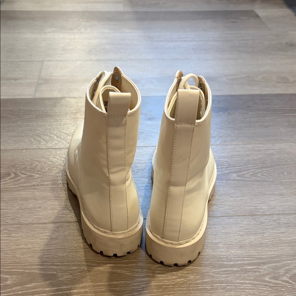 H&M Cream Lace-Up Combat Boots - Picture 3 of 3